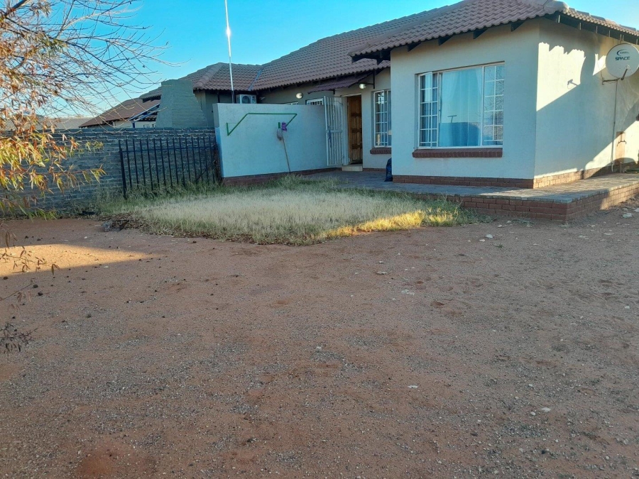 2 Bedroom Property for Sale in Kathu Northern Cape